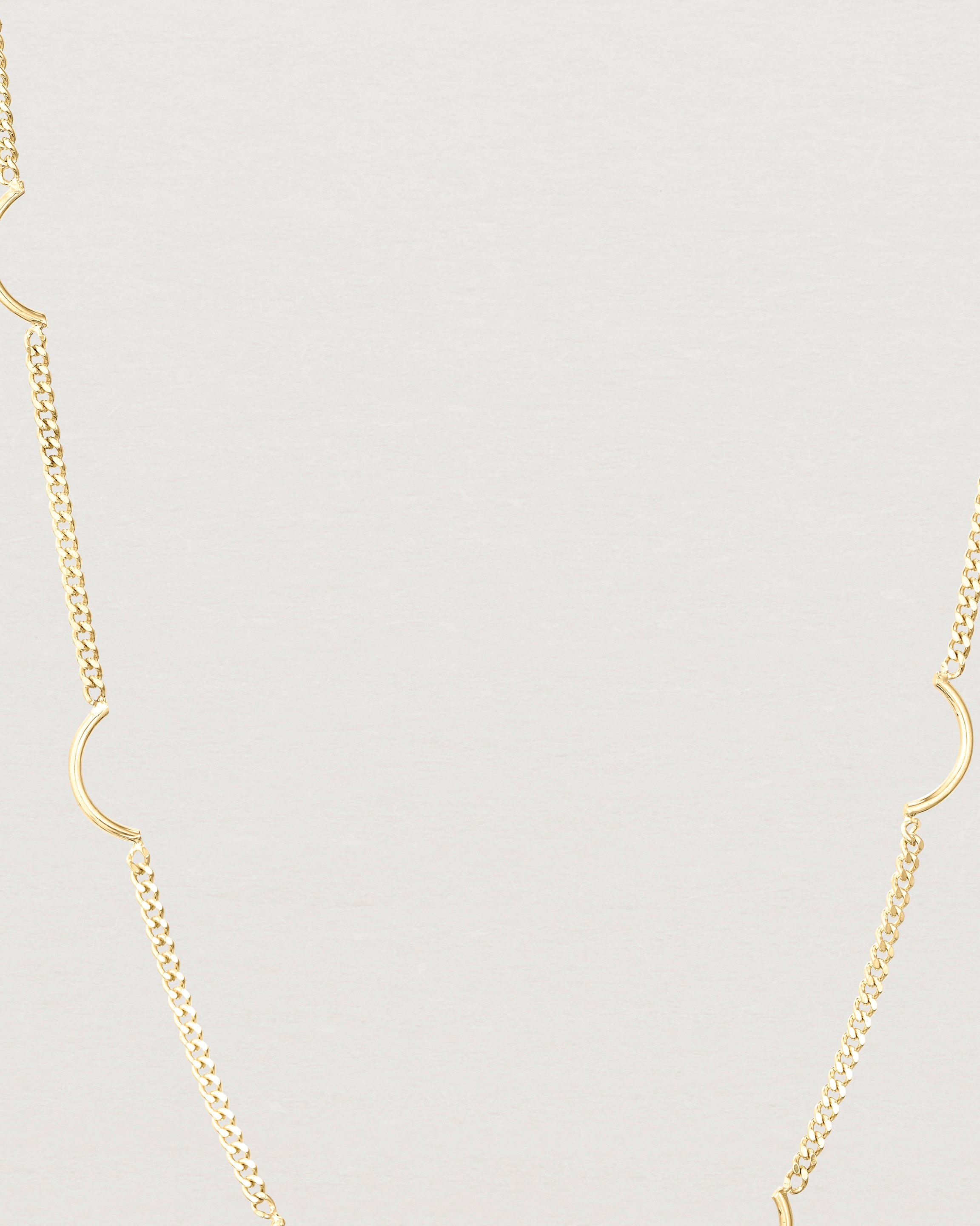 Lai Chain Necklace